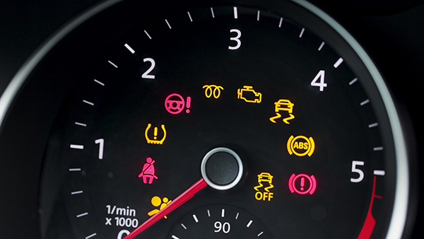 5 Most Important Warning Lights You Must Not Ignore